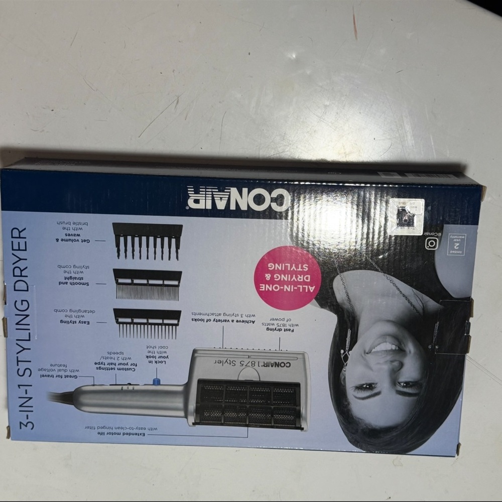 Conair 3-in-1 Styling Dryer - Silver and Black